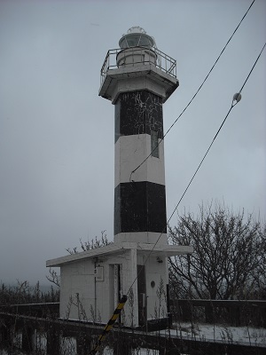 本目岬灯台の写真