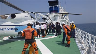 ���D��A��ނ��󂯂�w���R�v�^�[�Ɠ����