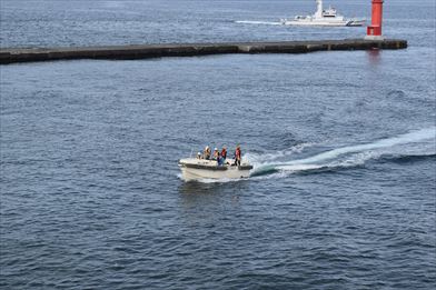 ���˂�ƍq���g�̒���������ɕt���Ă䂫�܂�