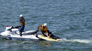 ����I�[�g�o�C��1�����~��