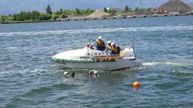 ���v���Ă����v�~���҂��m��