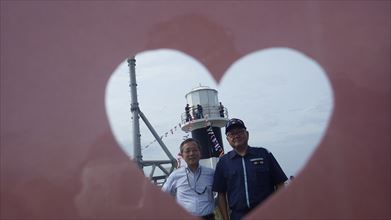 �ϒO�����ƋL�O�B�e