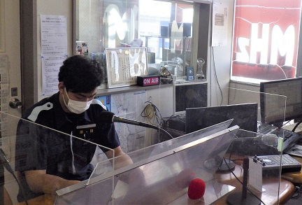 �R�~���j�e�B�e�l�𗘗p�����C��h�~���m����