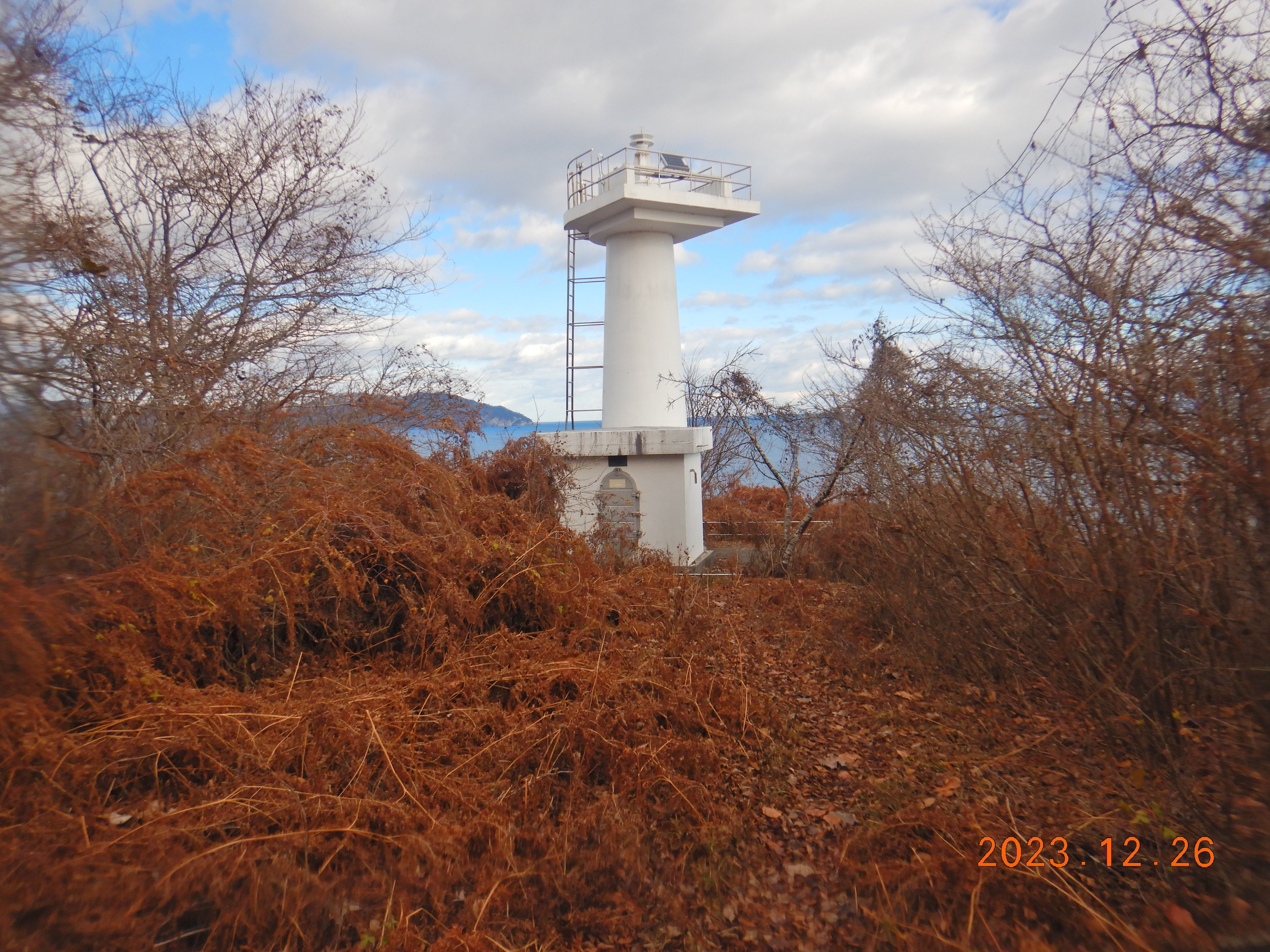 御箱埼灯台画像