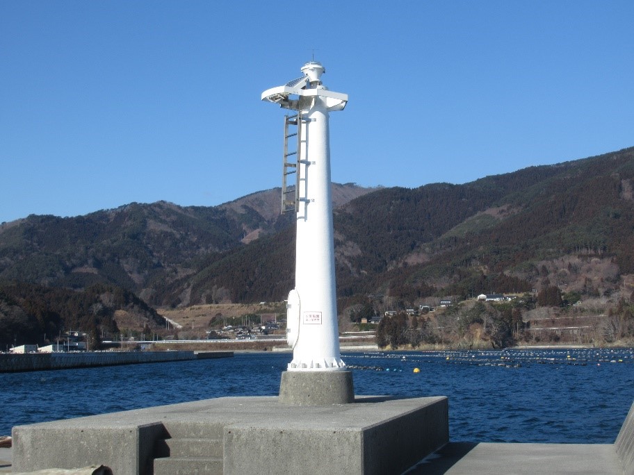 大船渡漁港細浦東第一防波堤灯台画像