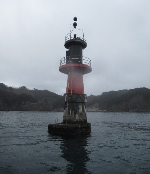 両石湾中根灯標画像