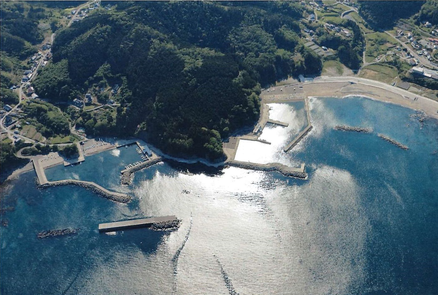 野野前漁港画像