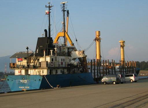 �ݕ��D�̊O��