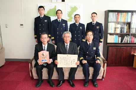 ���ӏ���^