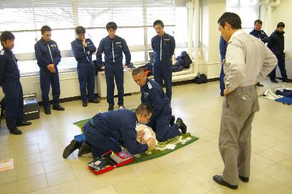 �~�}�~���u�K���̂S