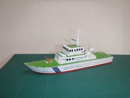 ���������̂̂߃y�[�p�[�N���t�g�����ʐ^