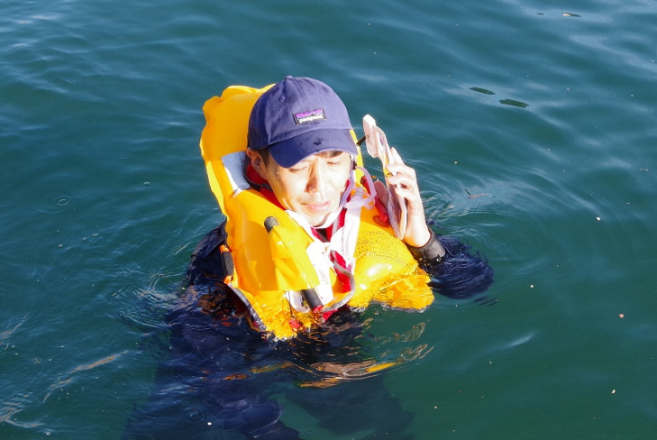 ライフジャケット使用している様子