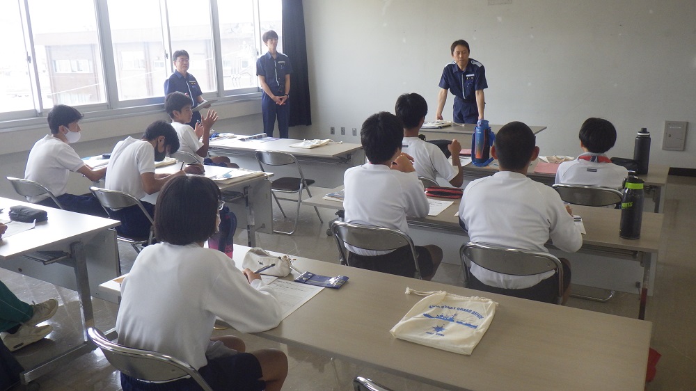 保安部業務概要説明の様子