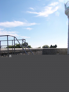 �P������W�]��̊K�i�摜