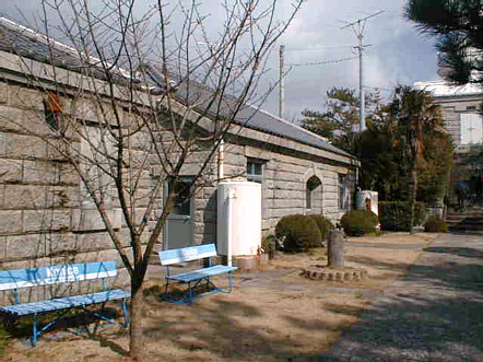 �P������̗����ޑ����ƕ��u�̉摜