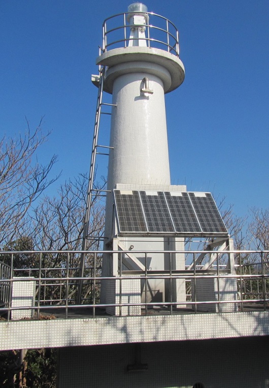 薩摩沖ノ島灯台全景写真