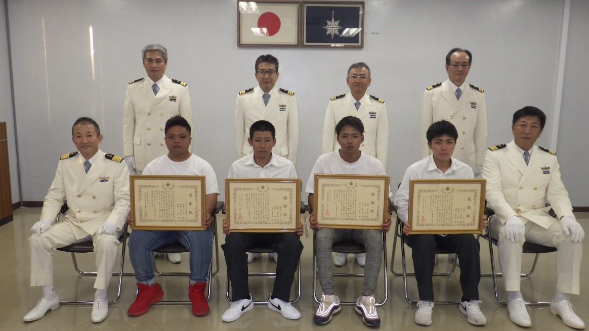 感謝状贈呈式の集合写真