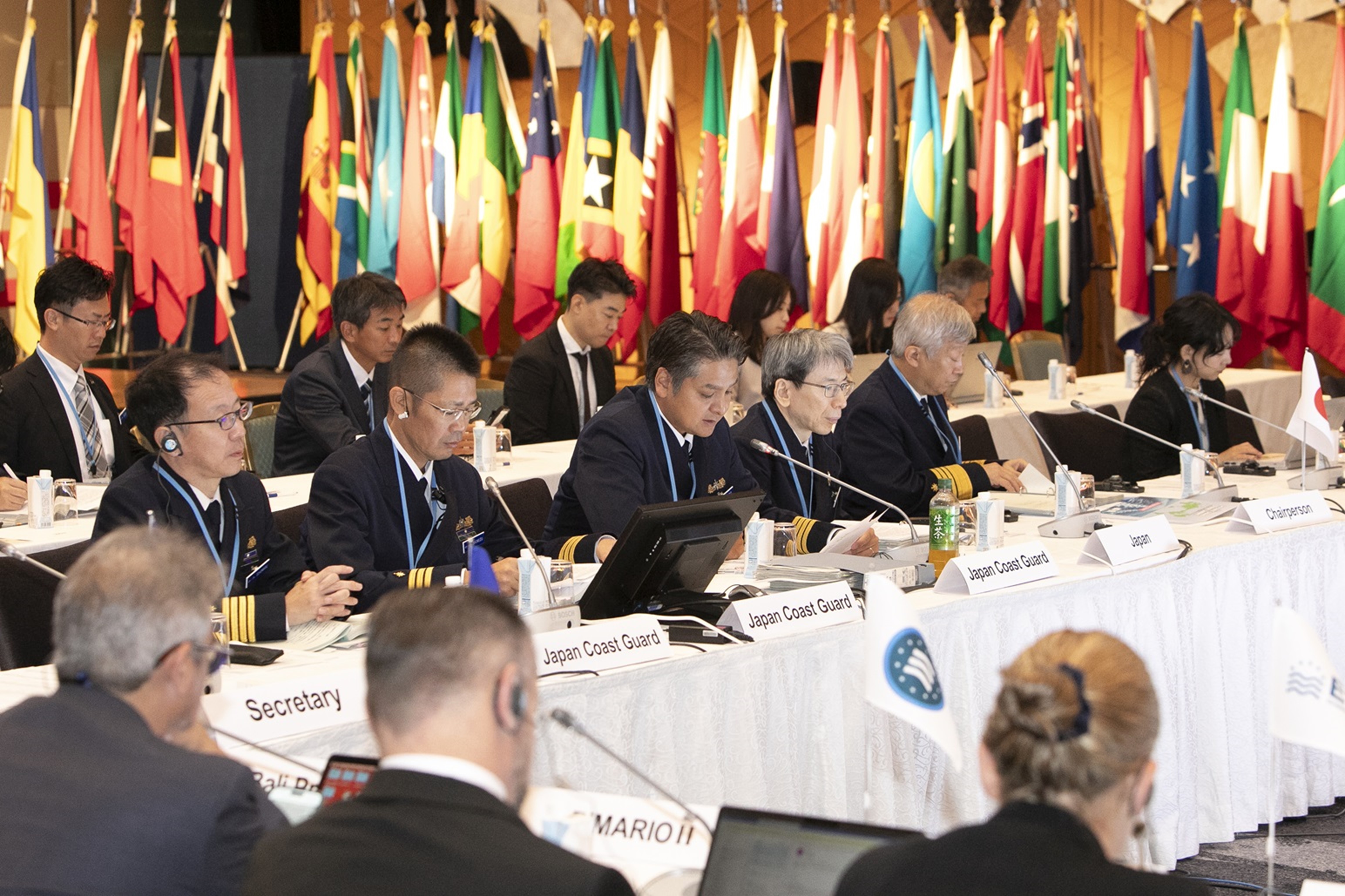 Picture of plenary meeting 1