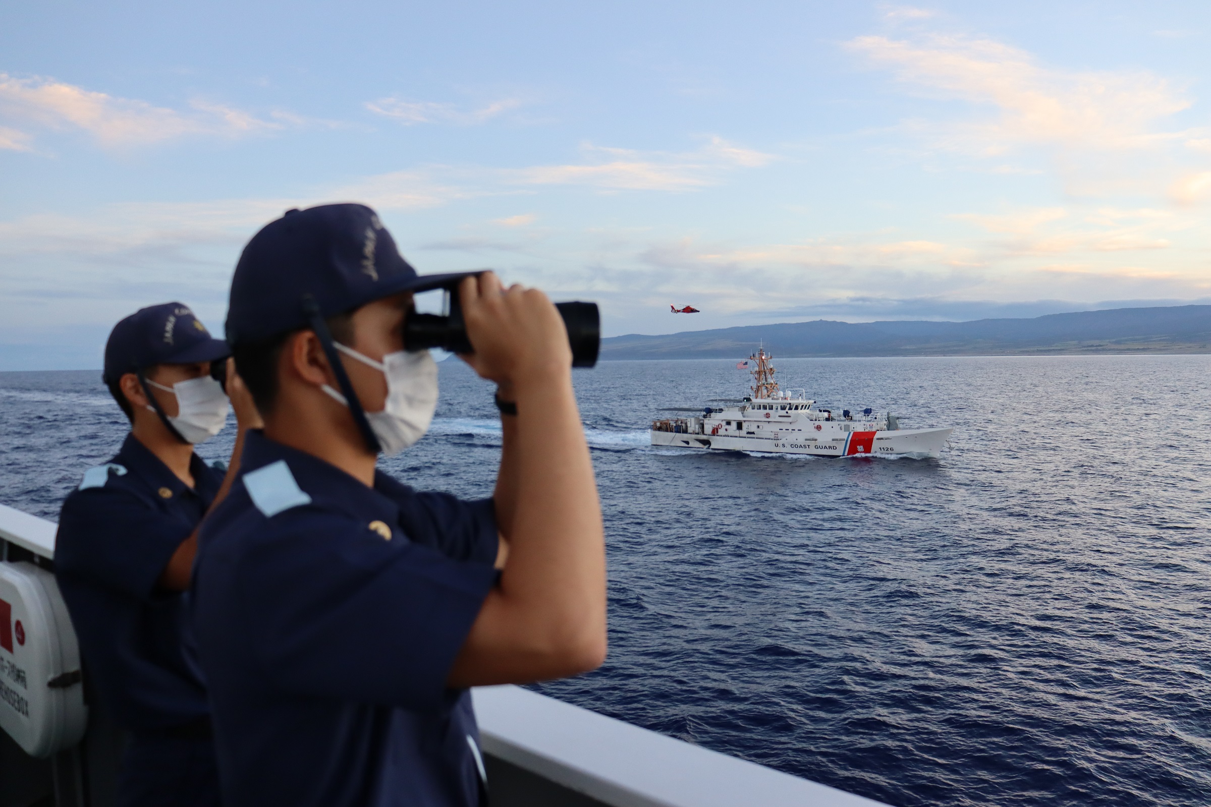 SAR operation with the USCG cutter and aircrafts