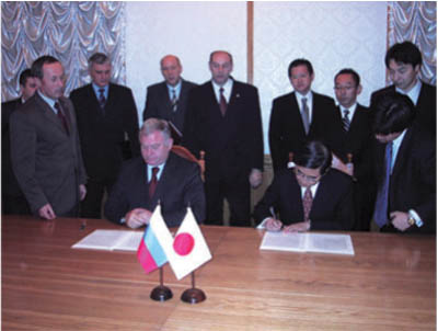 �����O�֌W�@�ւƂ̘A�g�E����