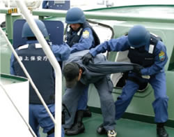 テロ対策訓練の様子