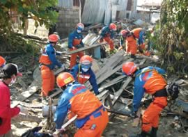 �X�}�g�������n�k�ЊQ�ɂ����鍑�ۋً}������