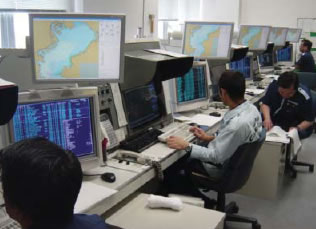 �^�p�ǐ����AIS�̏�