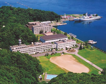 �C��ۈ��w�Z�S�i