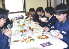 �H�����i