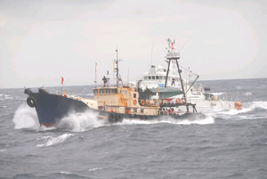 領有権主張活動家船舶