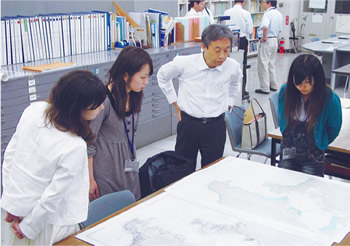 �C�̑��k��