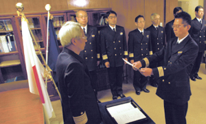 �\�}���A�h���{�����C����