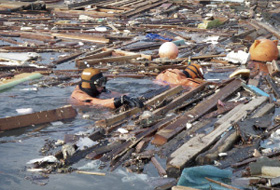 ��ʂ̊C�㕂�V����~�������āA�s���s���҂�{����������m�i����23�N3��19���A��茧�c�씨���j