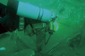 �Ôg�ɂ�萅�v�����ԗ��t�߂̍s���s���҂�{���������~������i����23�N5��1���A��茧��Ƌ��`�j