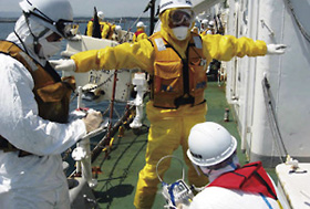 ������ꌴ�q�͔��d���t�߂̑{���ɏ]�������C��ۈ����ɑ΂��A���ː��ʂ𑪒肷��@���h�������i����23�N5��25���A���������ˋ��`�j