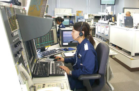 �^�p�ǐ���