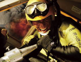 (C)2012 �t�W�e���r�W�����@ROBOT�@�|�j�[�L���j�I���@����@���w�ف@�G�[�E�`�[���@FNS27��