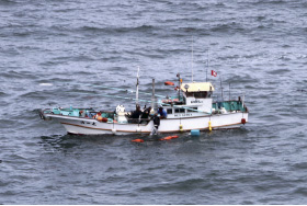 水難救済会所属船による救助の様子