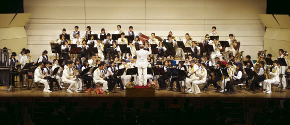 �C��ۈ������y��&�Ί_�s���Ί_��񒆊w�Z�W���C���g�R���T�[�gin��ʓ�2014