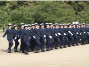 6�� ��{������