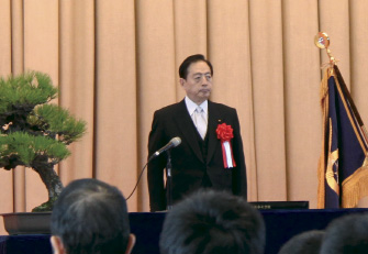 海上保安大学校卒業生を激励する太田国土交通大臣