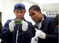 ���C���֎w������C��ۈ���(1)