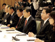 �֌W�t����c�ɏo�Ȃ���Έ䍑�y��ʑ�b�i�����j�ƒ����C��ۈ��������i������2�Ԗځj