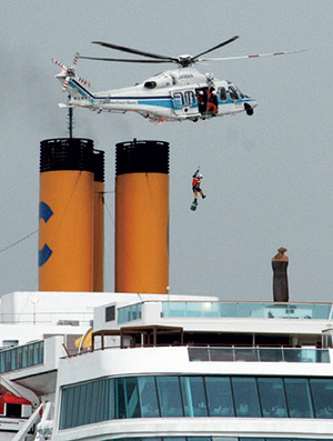 �w���R�v�^�[�ɂ��݂�グ�~��