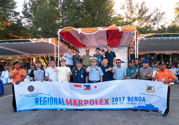 �P���J��̗l�q