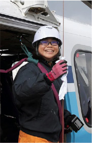 鹿児島航空基地 整備士 松山 智子-1