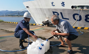 �����x��