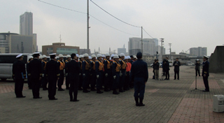 �ʐM���Ǝ҂Ƃ̍����P���ɂ����鐮��