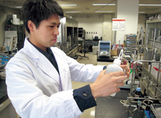 �C��ۈ����������Z���^�[���w���͊�