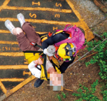 �q��@�ɂ��݂�グ�~��